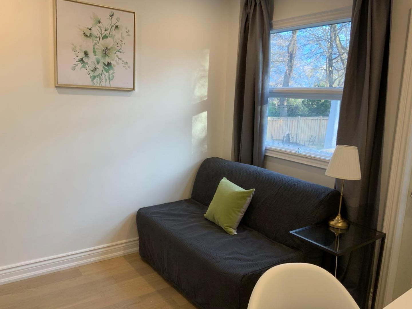 Leaside Garden Guesthouse トロント エクステリア 写真